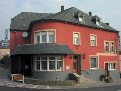 Hotel Restaurant Braas Esch-sur-Sure Fasilitas foto